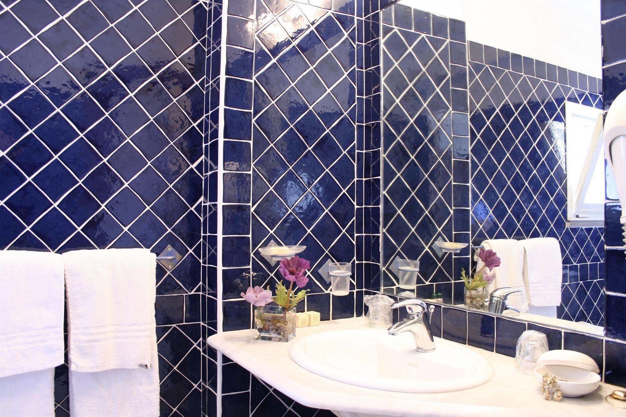 Marini Hotel 4*