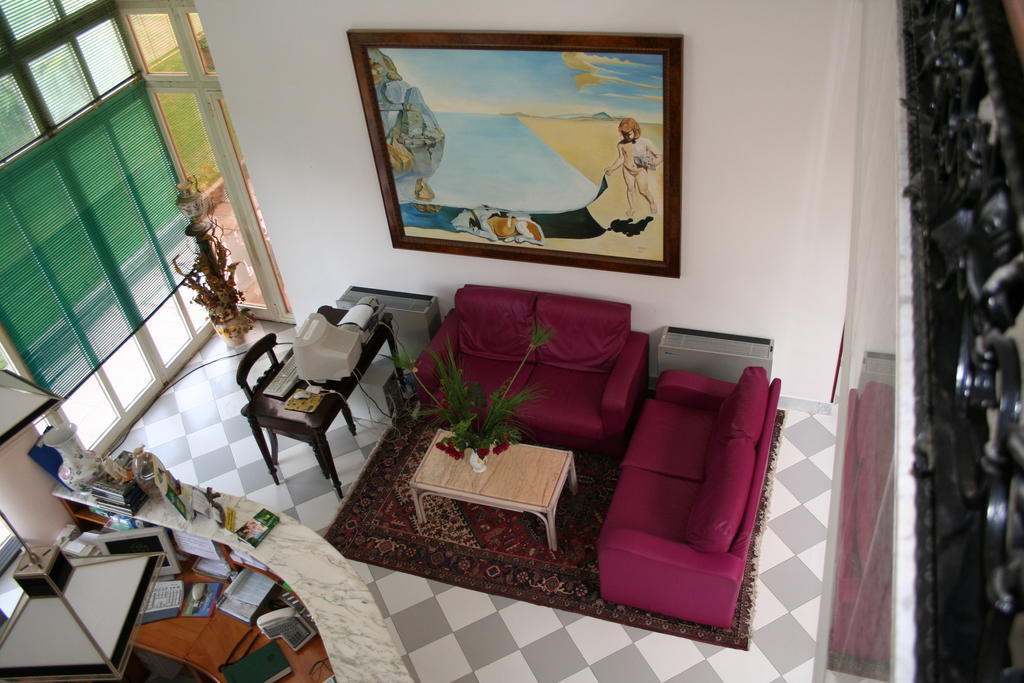 Marini Hotel 4*