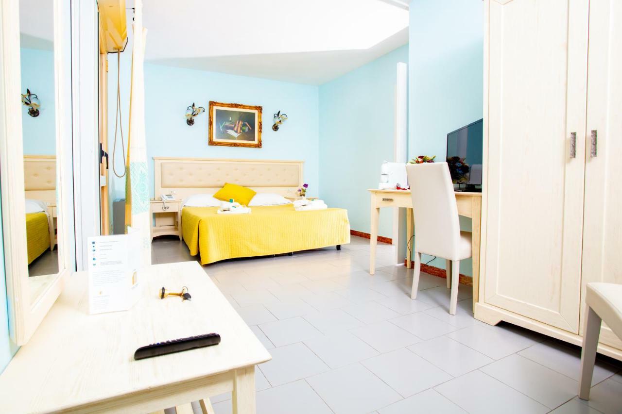 Marini 4*