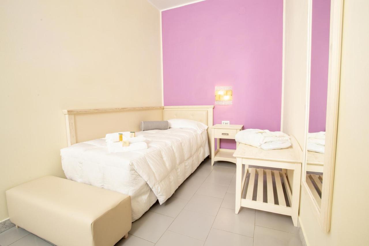 Marini 4*