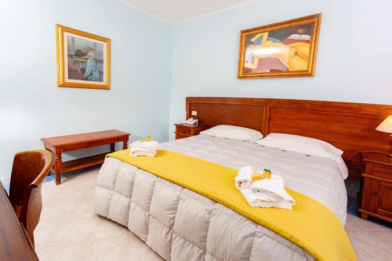 Marini Hotel
